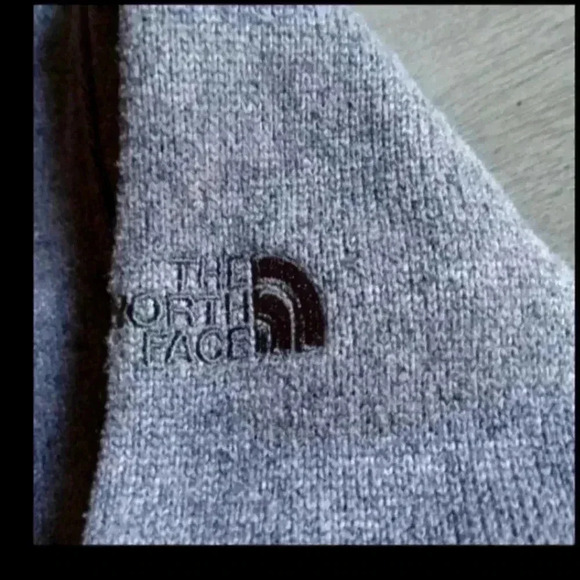 North Face Cowl Neck - Picture 3 of 3